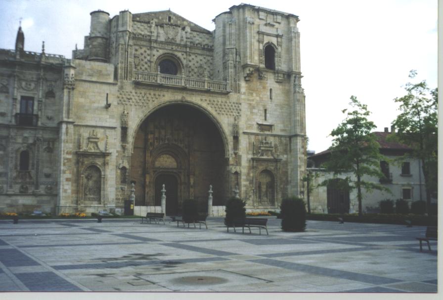 Plaza San Marcos. Iglesia